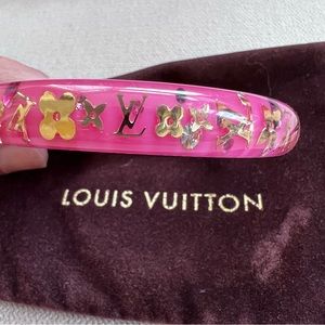 Louis Vuitton Resin Swarovski Inclusion bracelet in pink